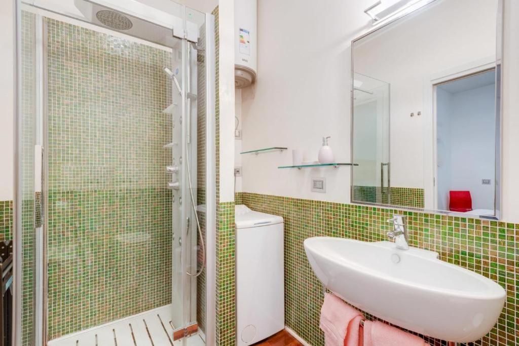 Amazing Apt In The Heart Of Pta Venezia ميلان المظهر الخارجي الصورة